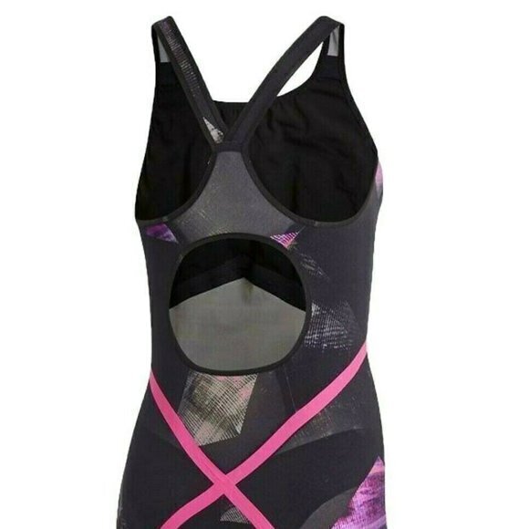 NEW Adidas XVIII Freestyle Closed‎ Back Swimsuit - Picture 4 of 7